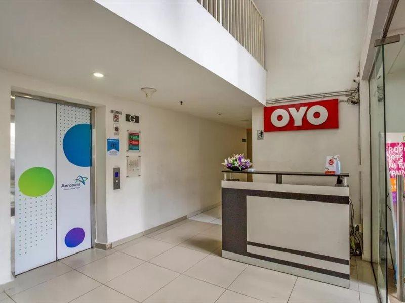 Oyo 3247 Afira Rooms Aeropolis Tangerang Dış mekan fotoğraf