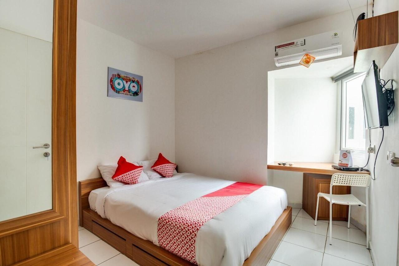 Oyo 3247 Afira Rooms Aeropolis Tangerang Dış mekan fotoğraf